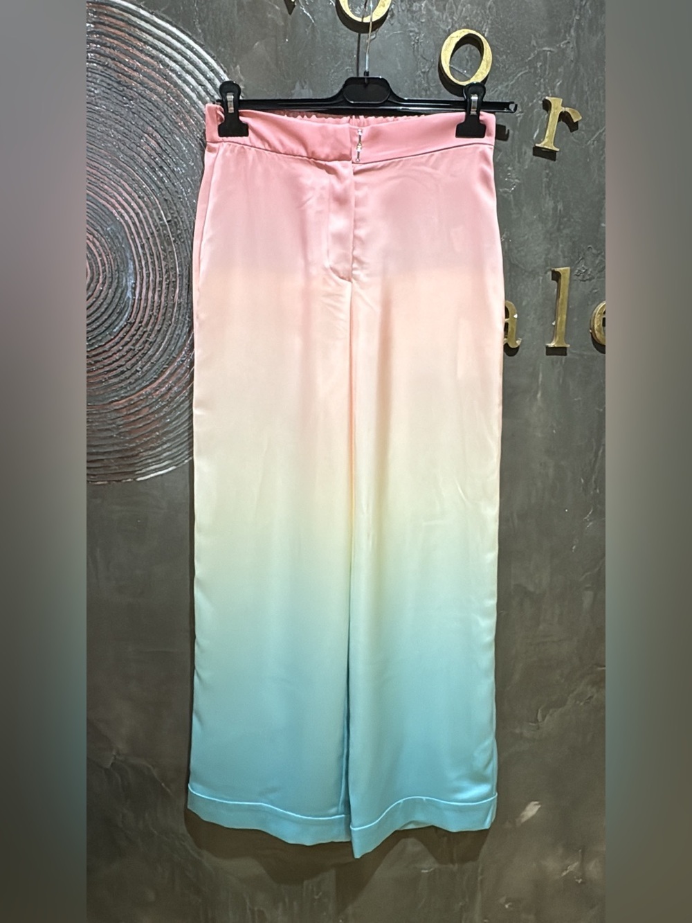 By Malina Gradient Relaxed Wide-Leg Pants - Pastel Ombre NWT Resortwear - Picture 2 of 3